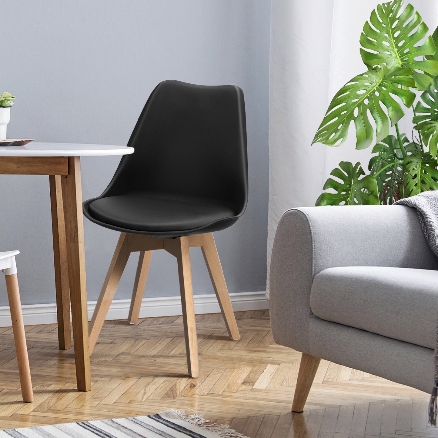 Set of 4 Modern Dining Chairs with PU Leather Seats and Wooden Legs – Mid-Century Black