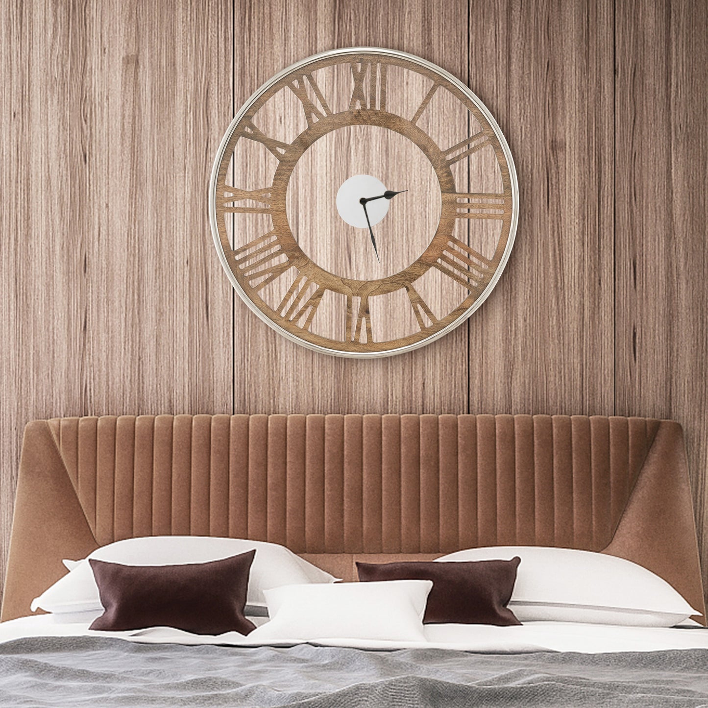 16 Inch Silent Quartz Wall Clock with Classic Roman Numerals and Elegant Frame