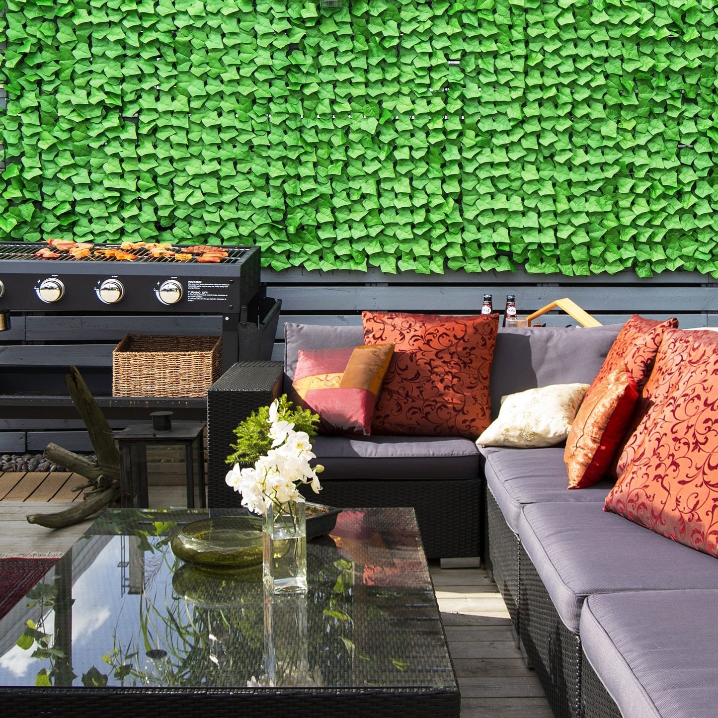 118" x 39" Artificial Ivy Privacy Fence – Lush Green Vine Décor for Outdoor & Indoor Spaces