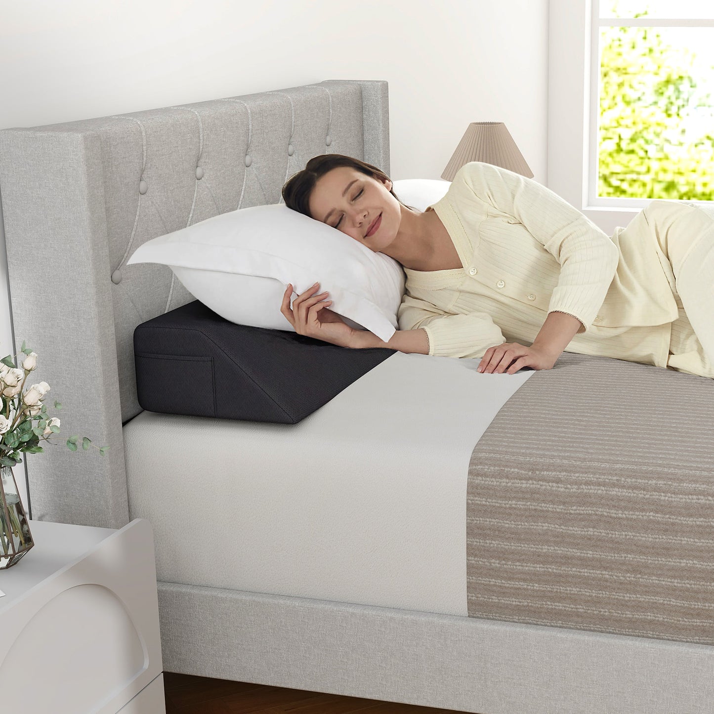 Multi-Purpose Bed Wedge Pillow with Convenient Storage Pocket