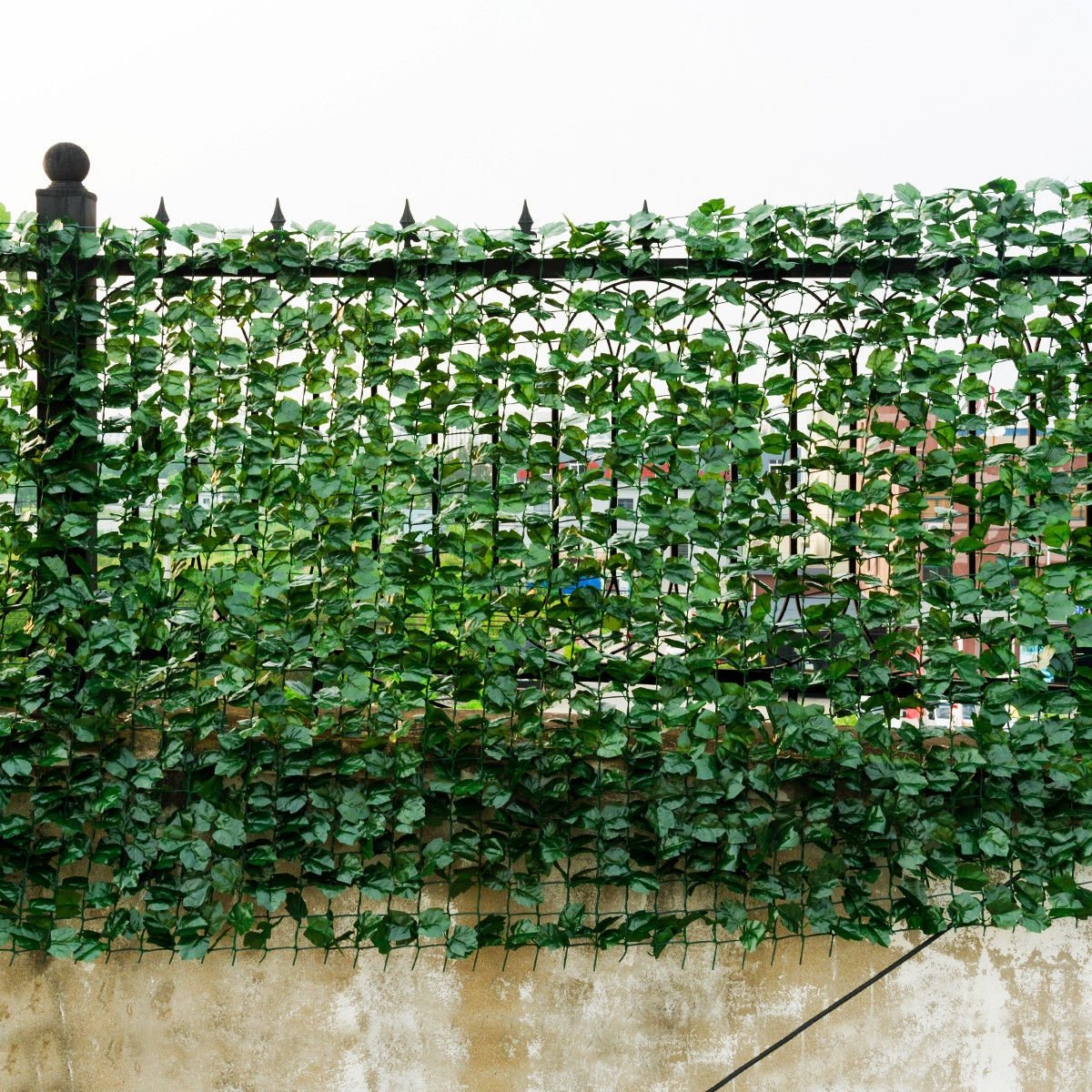Faux Ivy Privacy Fence Screen – Realistic Greenery for Indoor & Outdoor Use