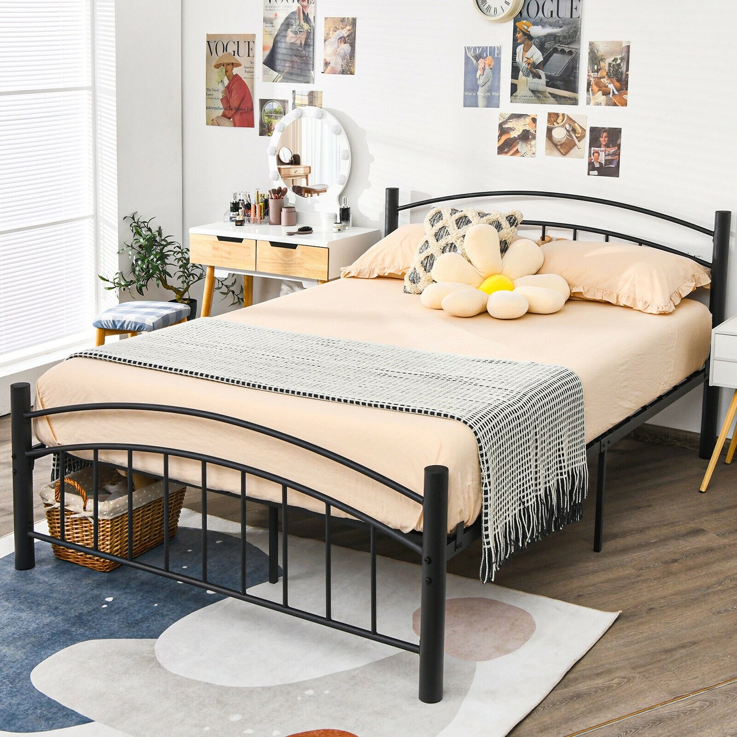 Elegant Platform Bed with Headboard and Footboard – Queen Size