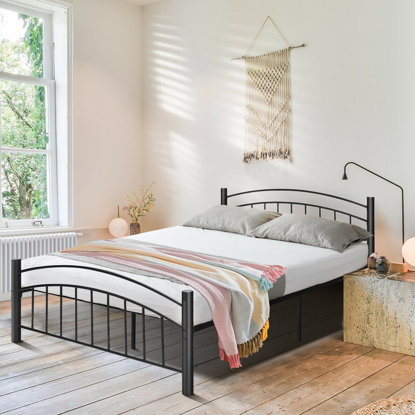 Elegant Platform Bed with Headboard and Footboard – Queen Size