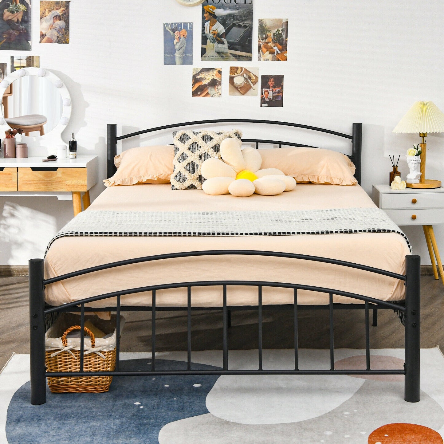 Elegant Platform Bed with Headboard and Footboard – Queen Size