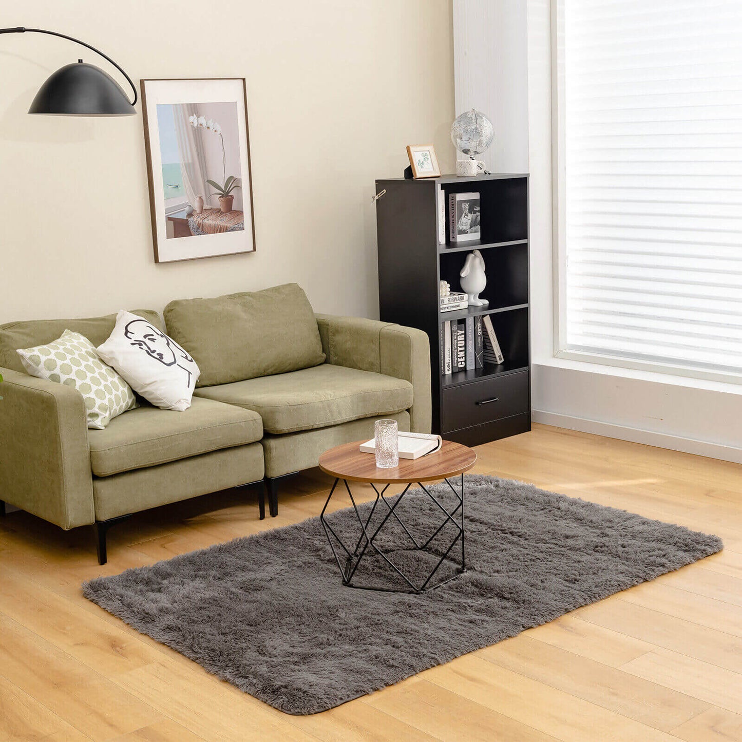 4x6 Feet Soft Shag Rug with Anti-Slip Grip – Grey