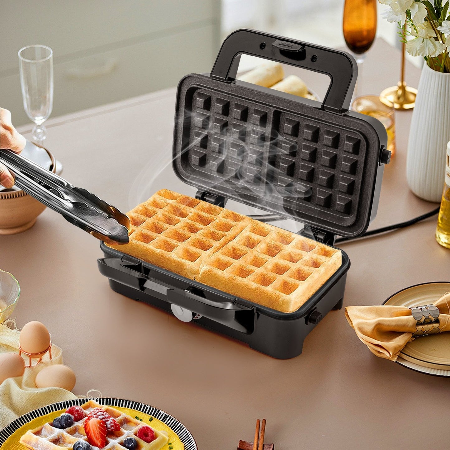 Versatile 3 in 1 Sandwich Maker & Grill with 1200W Power and Removable Non Stick Plates