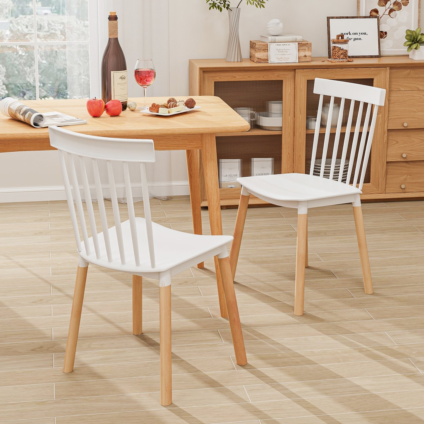 Windsor Dining Chairs with Spindle Backrest and Curved Seat in White, Set of 4