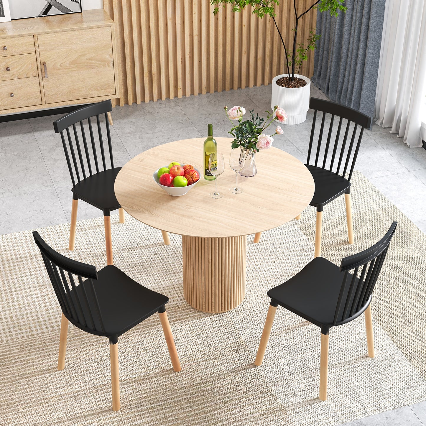 Windsor Dining Chairs with Spindle Backrest and Curved Seat in Black, Set of 4