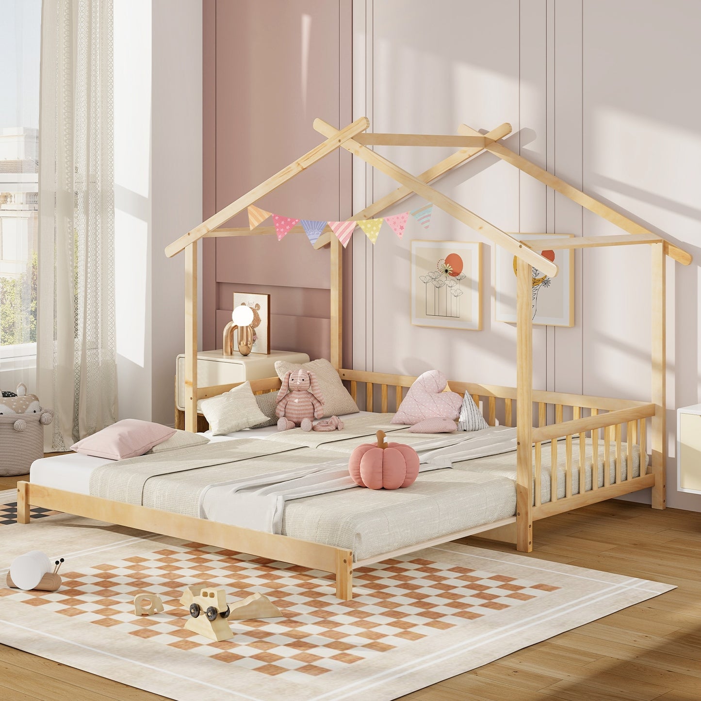 Convertible House-Shaped Twin to King Daybed with Roof and Safety Rails – Natural