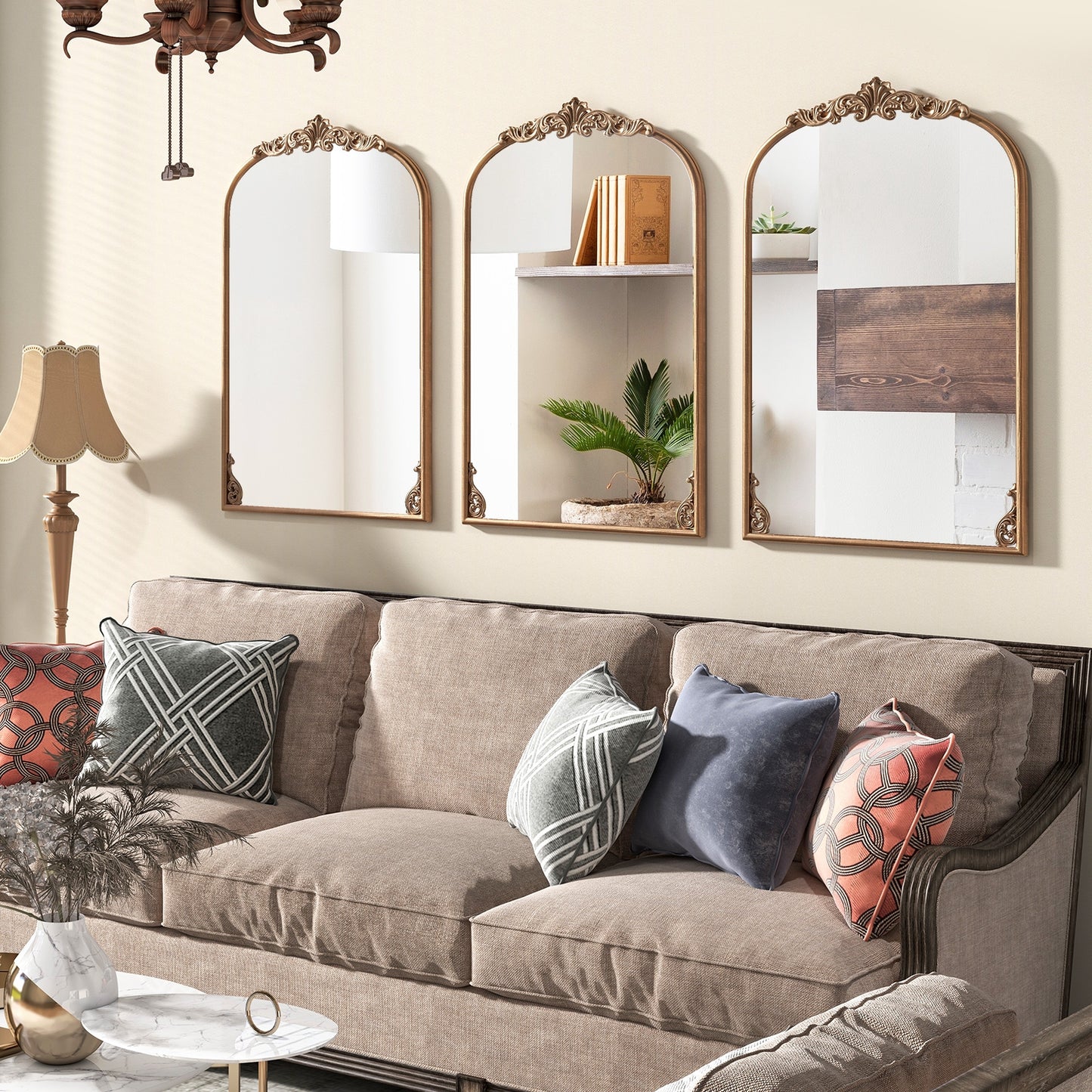 Vintage Gold Arched Baroque Mirror with Ornate Metal Frame – Traditional Wall Décor