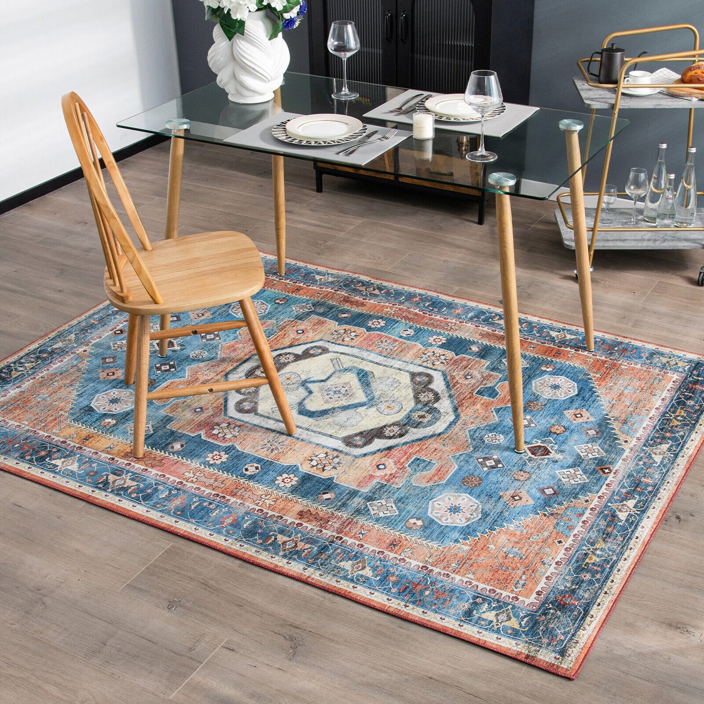 5 x 7 Foot Non-Shedding Distressed Vintage Area Rug for Indoor Spaces