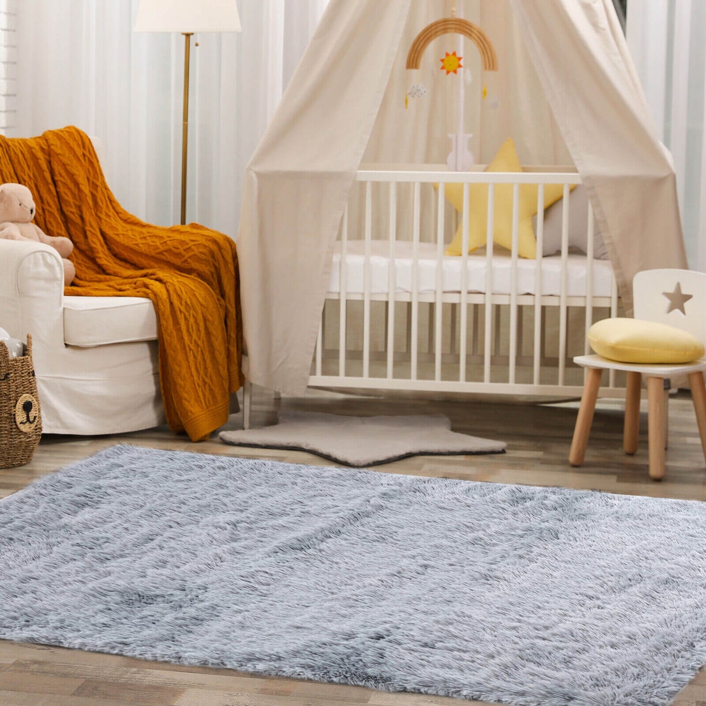 5 x 7 Feet Soft Shag Area Rug for Living Room and Bedroom – Modern Light Grey Rectangular Design