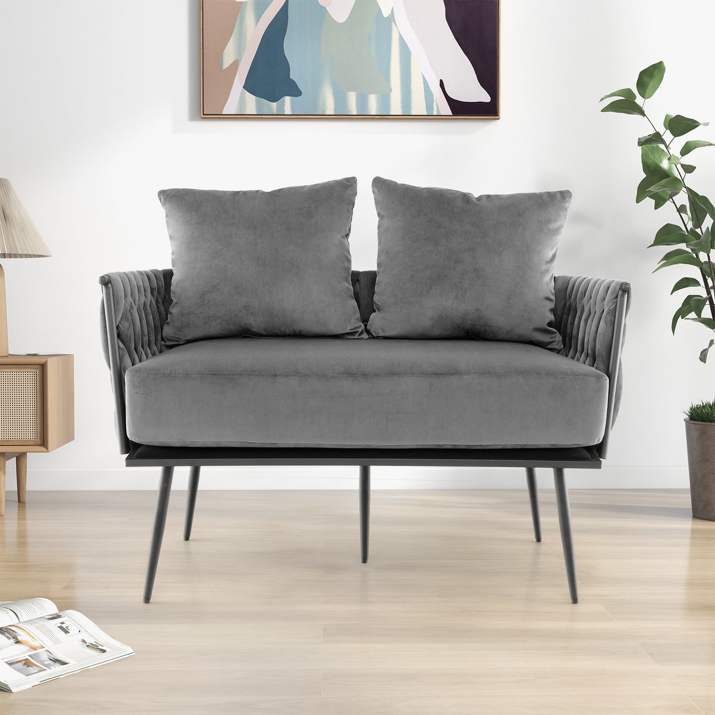Elegant Upholstered Loveseat in Dutch Velvet with Woven Backrest and Pillows – Grey