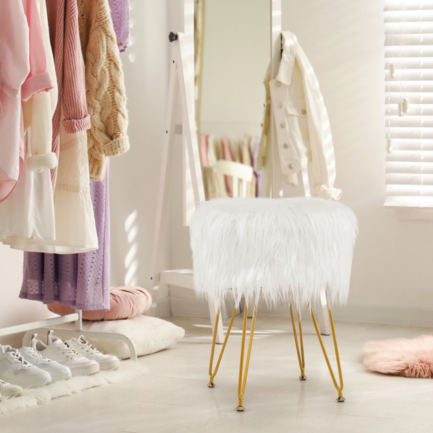 Luxurious Faux Fur Vanity Stool with Gold Metal Legs in White