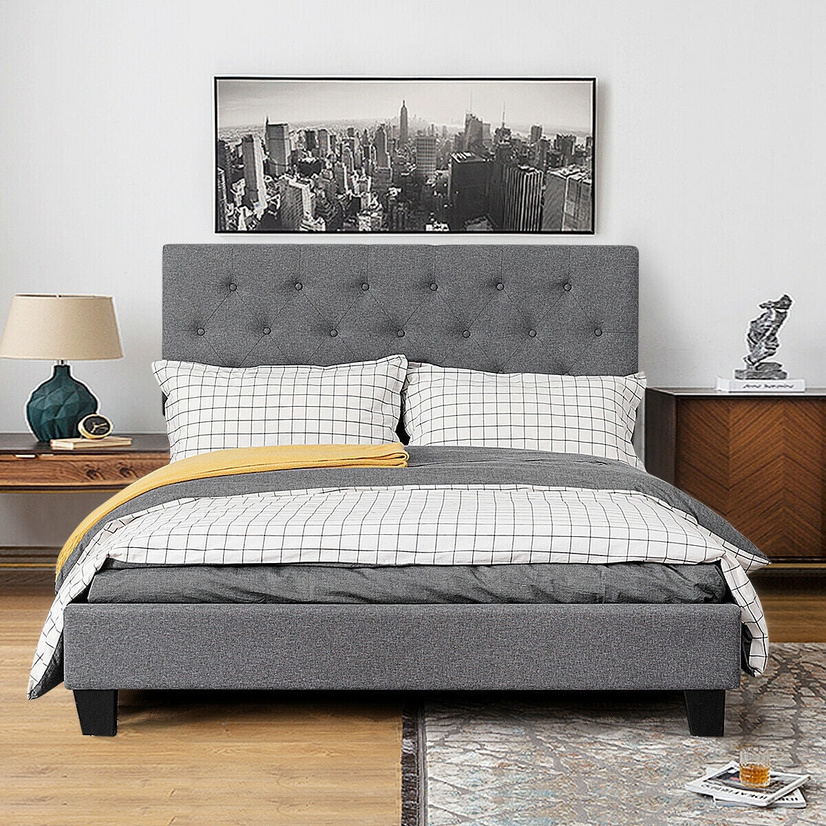 Exquisite Full Size Upholstered Platform Bed with Elegant Linen-Tufted Headboard