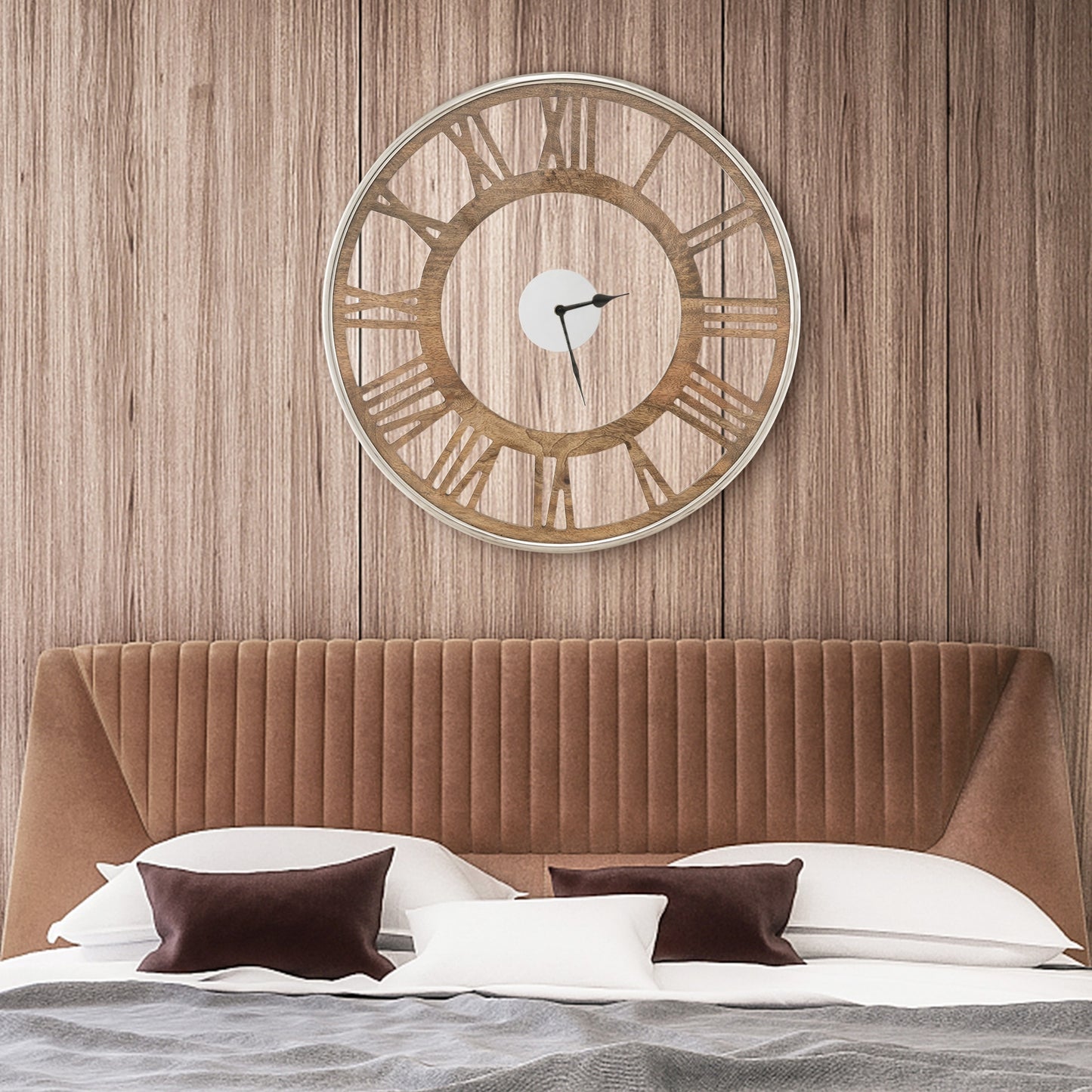 20 Inch Silent Quartz Wall Clock with Classic Roman Numerals and Elegant Frame